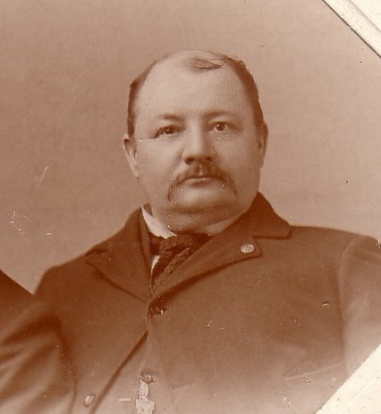 This photograph of Edwin <b>Alfred Banks</b> is from about 1895 – 1900. - banks_edwin_alfred